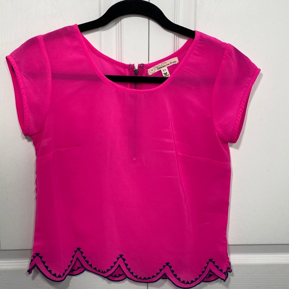 Between me & You Crop Top